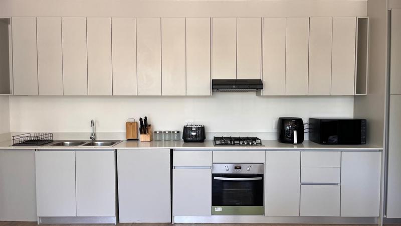 2 Bedroom Property for Sale in Claremont Western Cape